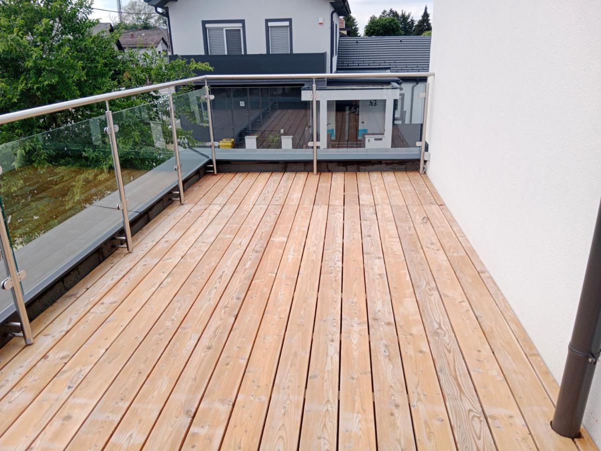 Haus Mit Garten Bei Wien Langenzersdorf Exteriör bild
