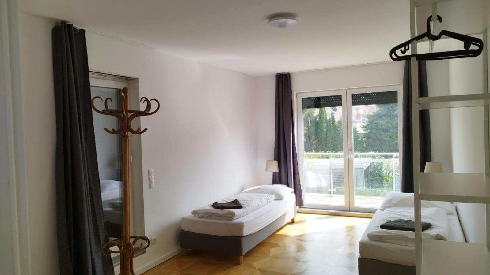 Haus Mit Garten Bei Wien Langenzersdorf Exteriör bild